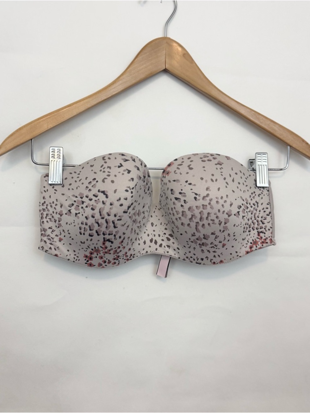 Victoria’s Secret Body by Victoria Lined strapless multiway speckled bra 34D